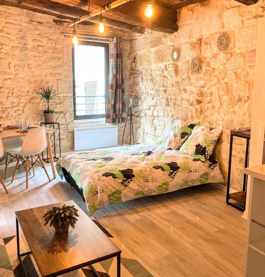 Immeuble 3 Apparts Centre Historique St Gilles Maisoncarreeconciergerie Сен-Жиль Экстерьер фото