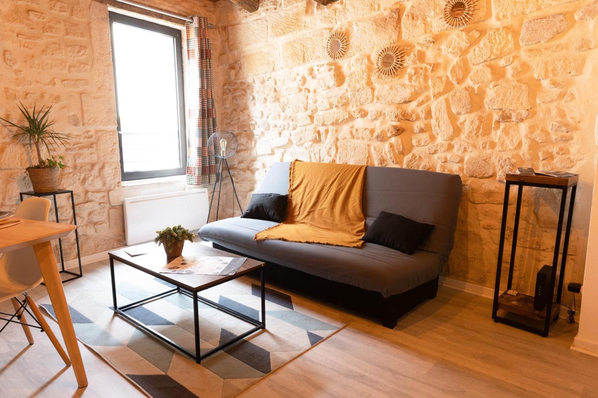 Immeuble 3 Apparts Centre Historique St Gilles Maisoncarreeconciergerie Сен-Жиль Экстерьер фото