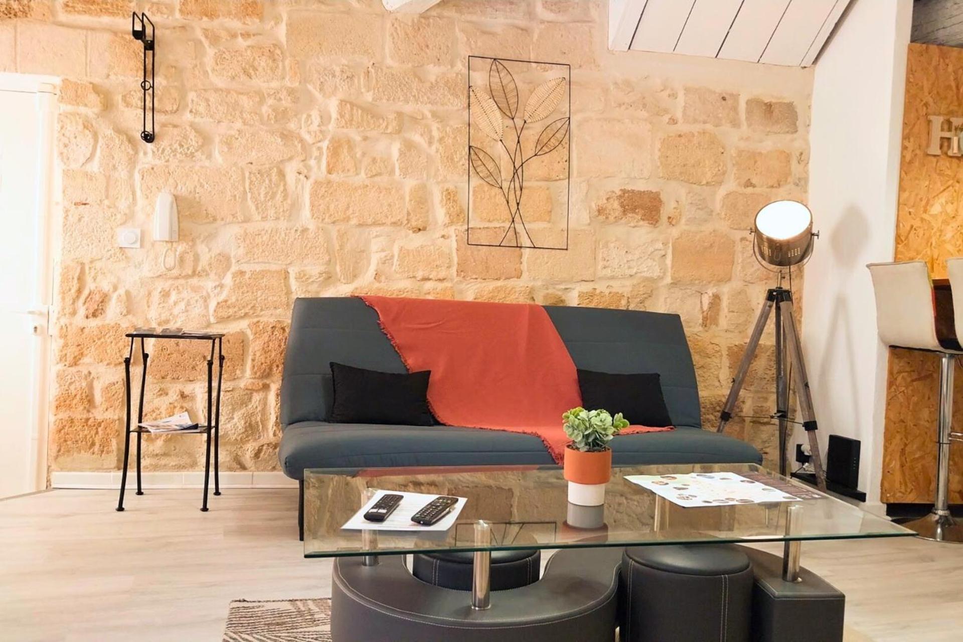 Immeuble 3 Apparts Centre Historique St Gilles Maisoncarreeconciergerie Сен-Жиль Экстерьер фото
